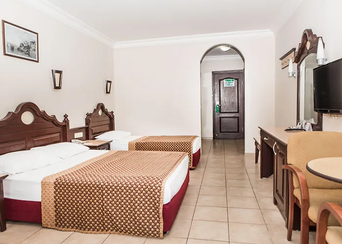 Kahya Semesteranläggning (resort) 4*