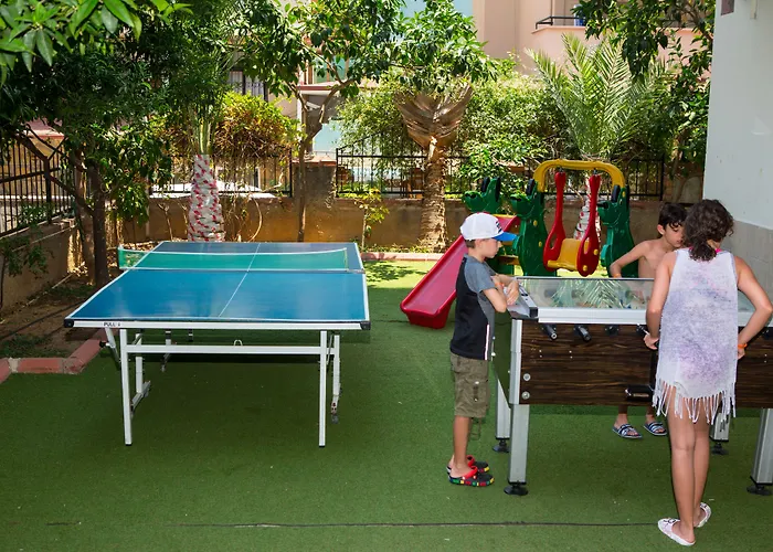 Semesteranläggning (resort) Kahya 4*