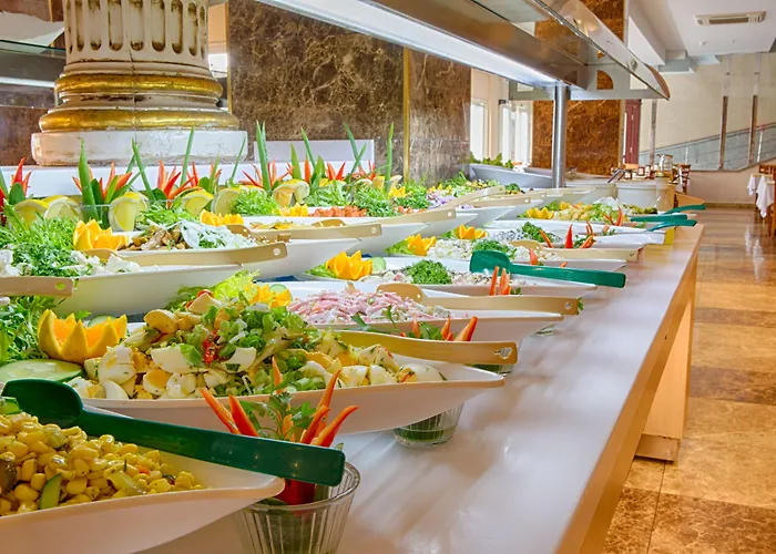 Semesteranläggning (resort) Kahya 4*